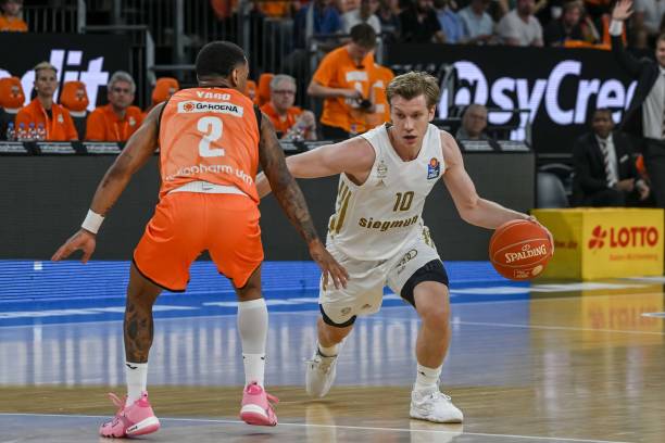 下了属于自 下了属于自